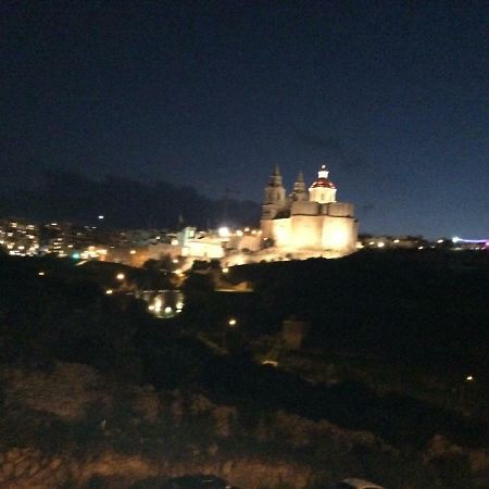 Higlander Apartments Mellieħa Esterno foto